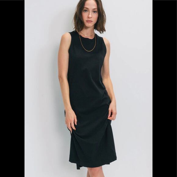 Easy Standard Lynn Relaxed Midi Muscle Dress - Picture 1 of 9